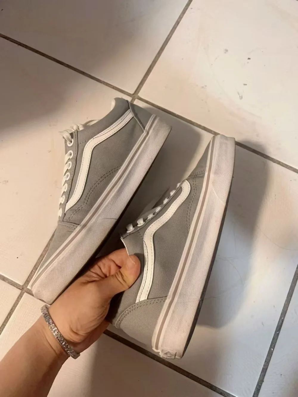Vans Off The Wall Gray Casual Shoes Sneakers Unisex Size M 6.5 W 8